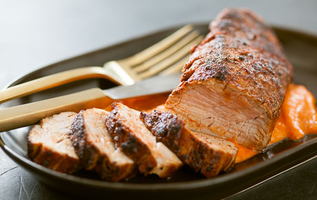 Recipe: <!-- -->Roasted Pimentón-Rubbed Pork Tenderloin with Romesco Sauce<!-- --> | Whole Foods Mar