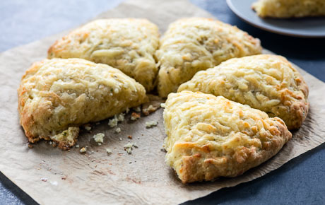 Recipe: Cheddar and Chive Scones | Whole Foods Market