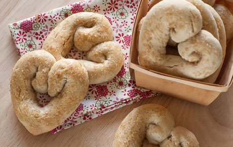 Recipe: <!-- -->Sweetheart Pretzels<!-- --> | Whole Foods Market