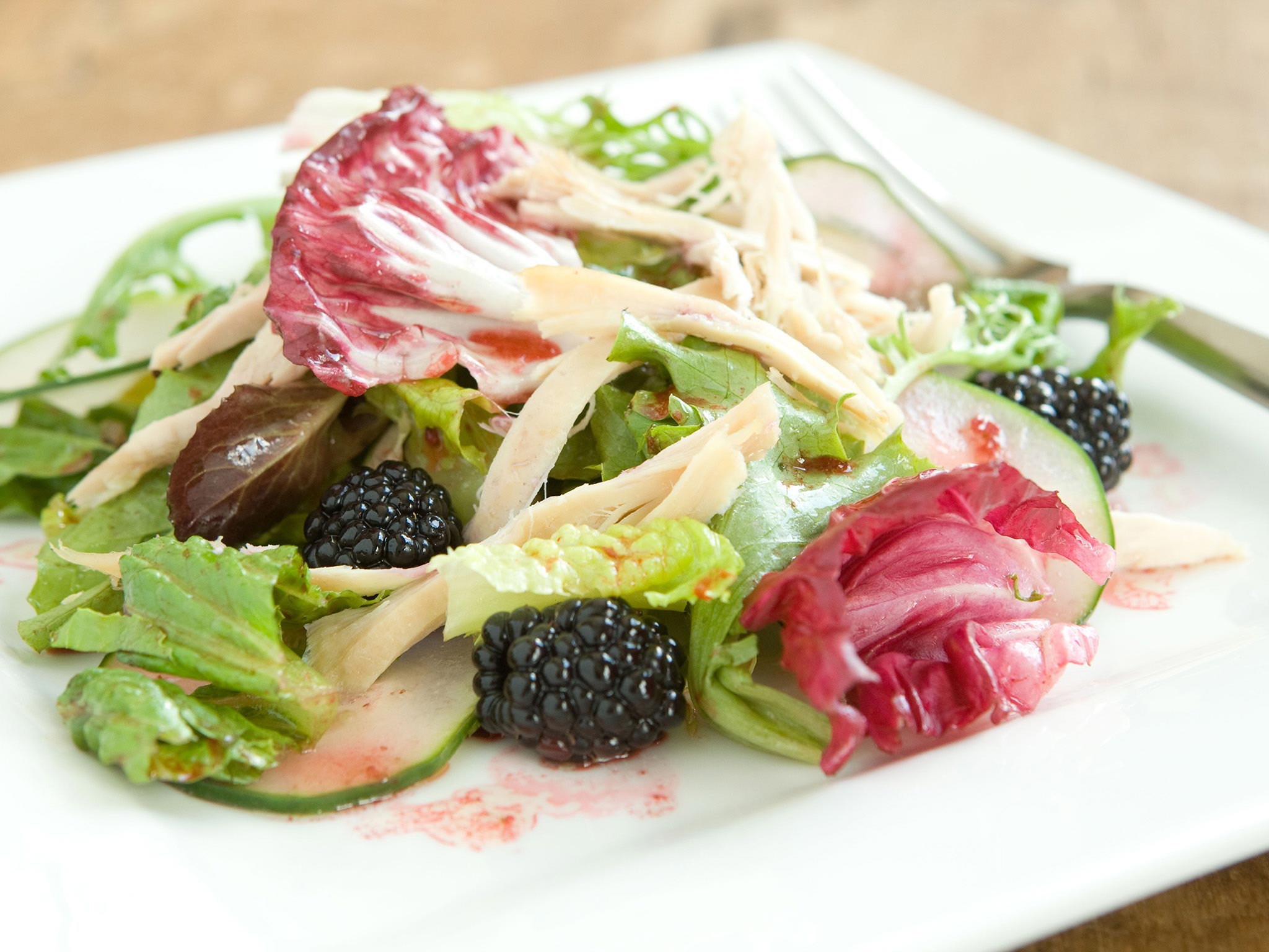Recipe: <!-- -->Green Salad with Rotisserie Chicken and Blackberry Dressing<!-- --> | Whole Foods Ma