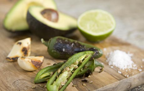 Blackened Jalapeño and Avocado Dipping Sauce-image