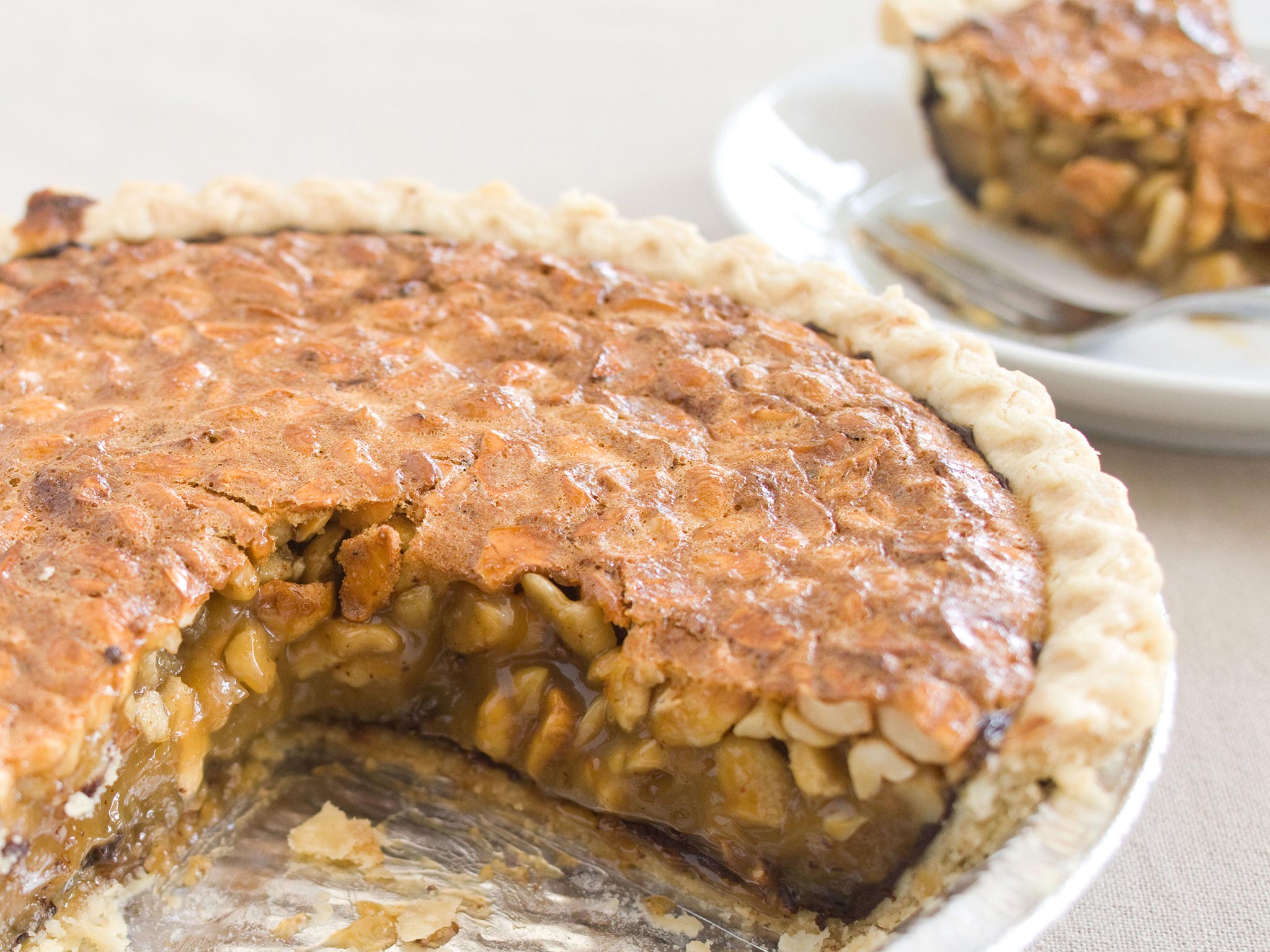 Recipe: <!-- -->Cashew Chocolate Pie<!-- --> | Whole Foods Market