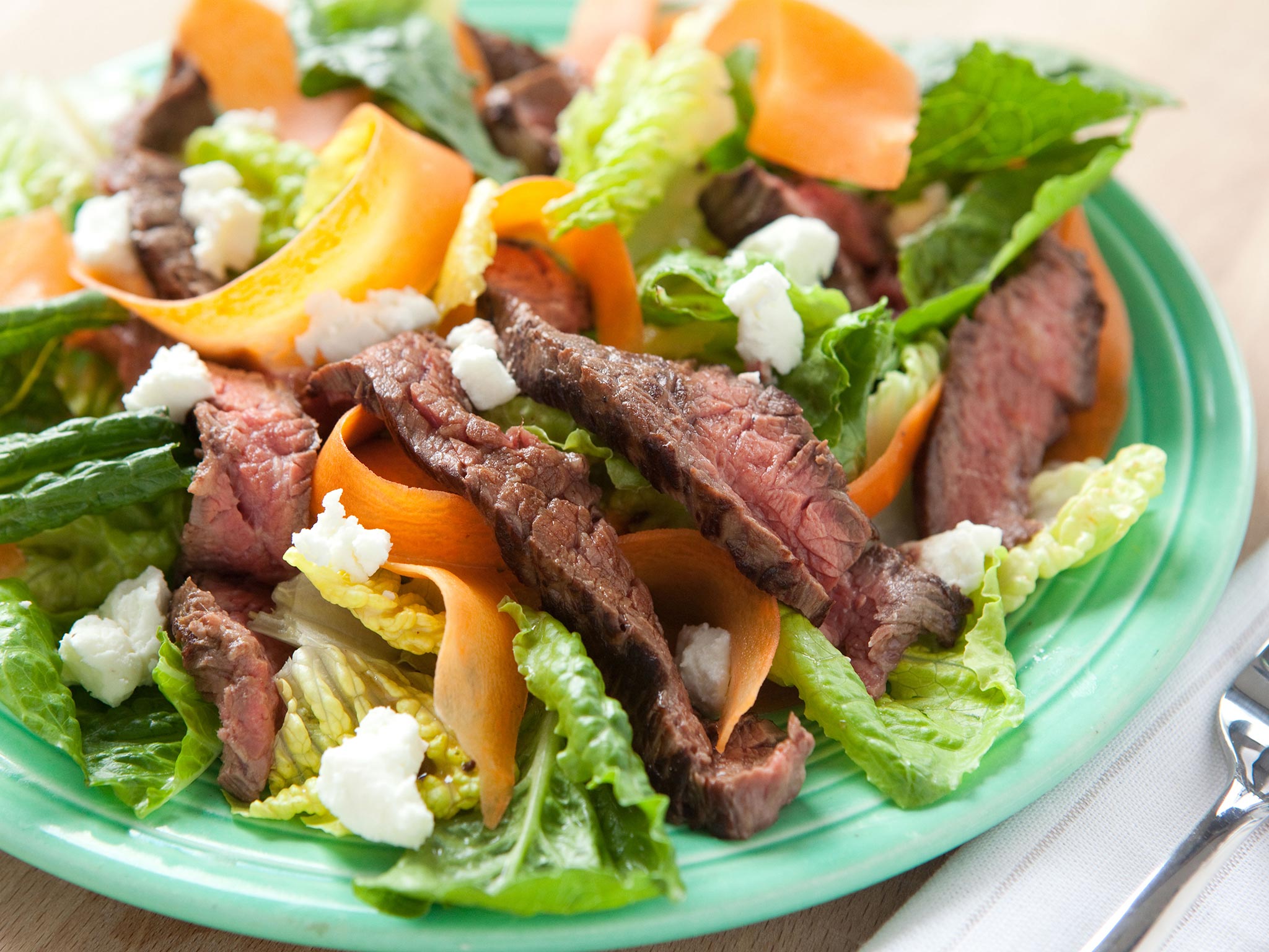 Recipe: <!-- -->Steak and Goat Cheese Salad<!-- --> | Whole Foods Market