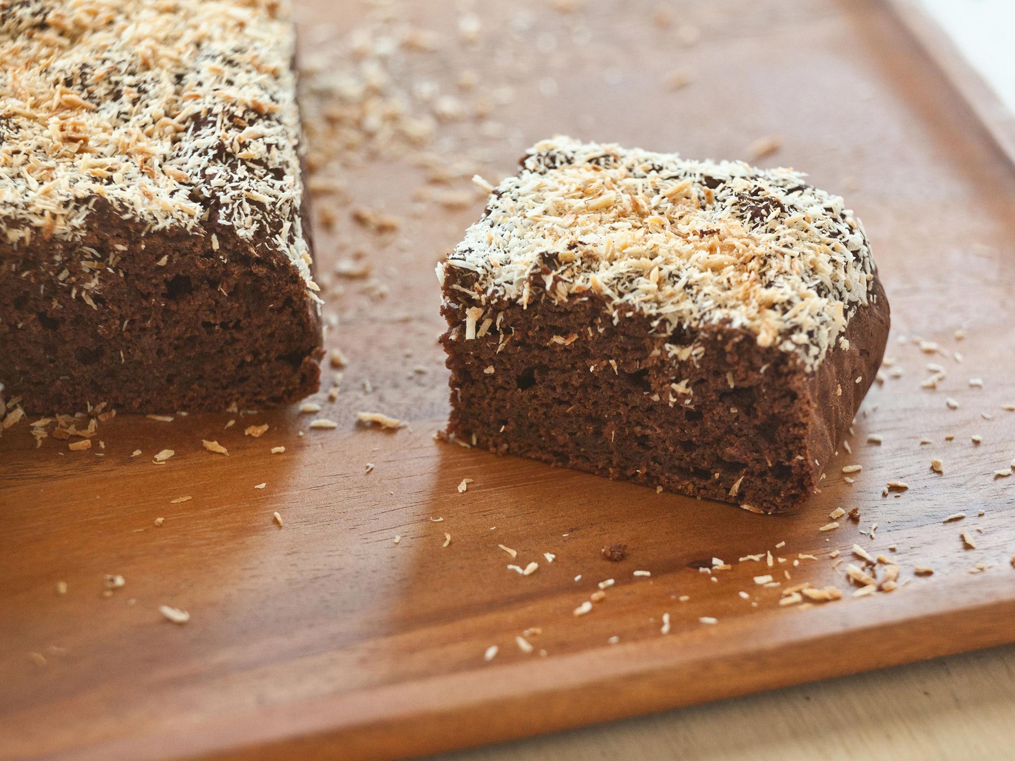 Recipe: <!-- -->Banana-Cocoa Snack Cake<!-- --> | Whole Foods Market
