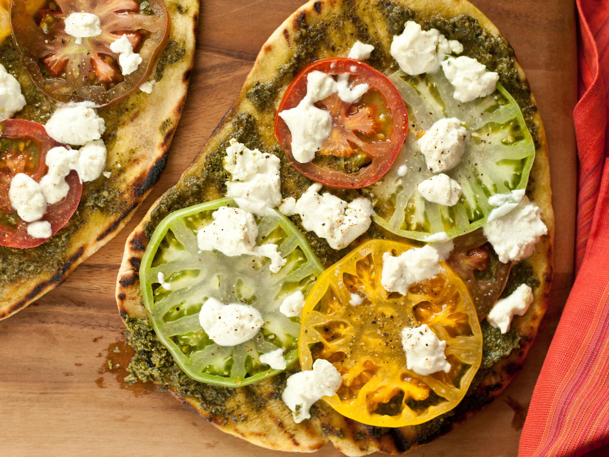 Recipe: <!-- -->Grilled Heirloom Tomato and Pesto Pizzas<!-- --> | Whole Foods Market
