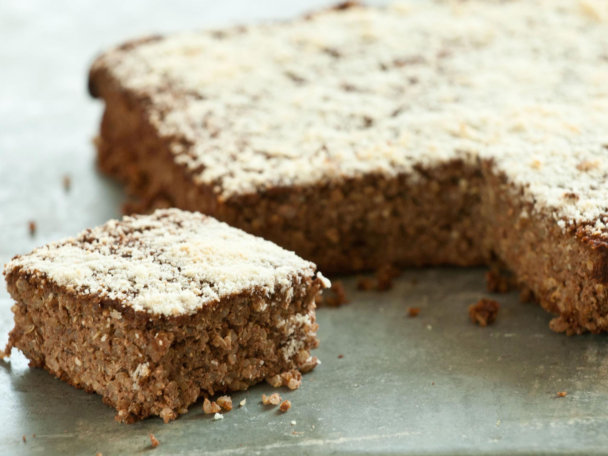 Recipe: <!-- -->Cocoa-Almond Baked Breakfast Quinoa<!-- --> | Whole Foods Market