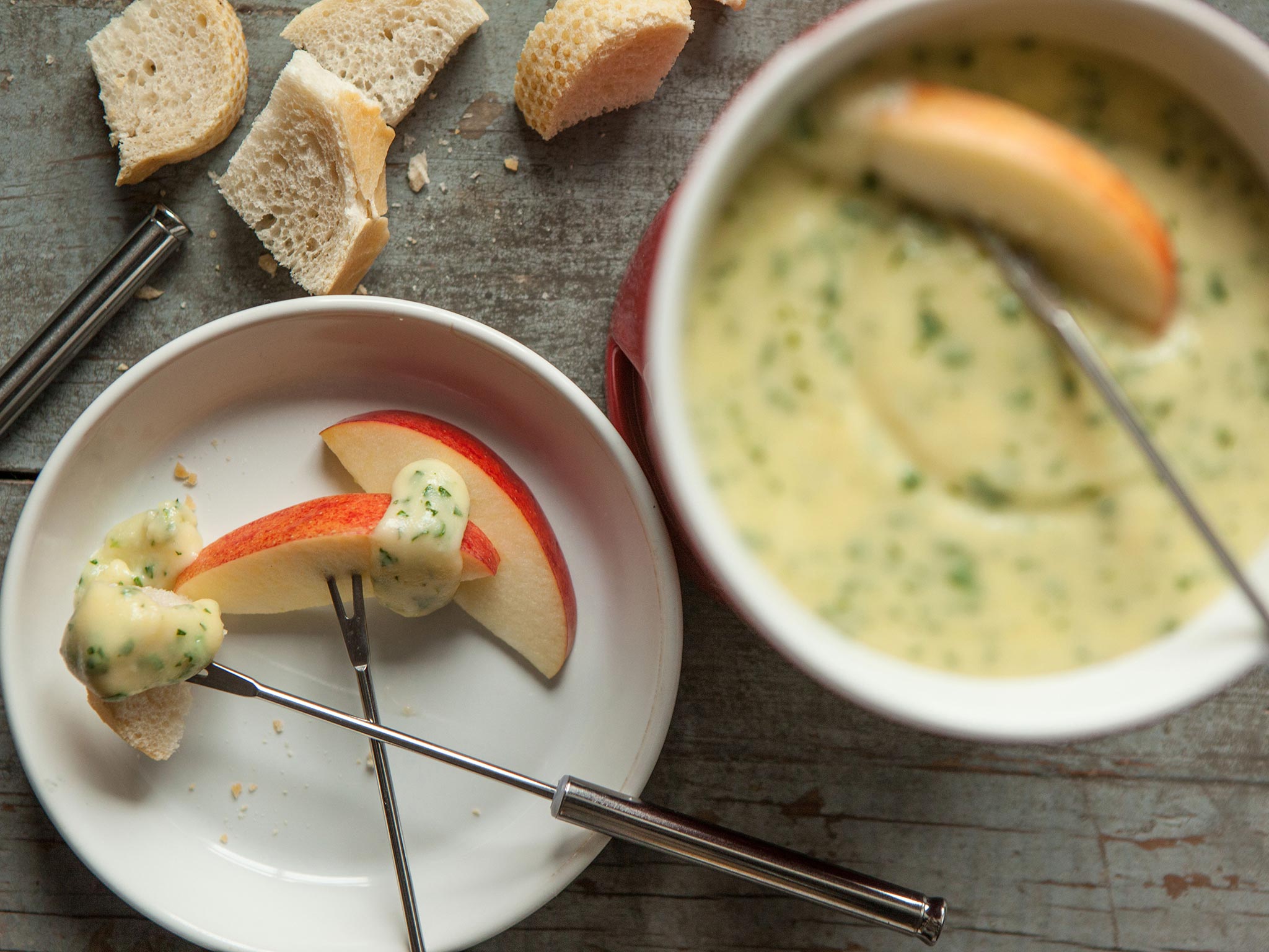 Recipe Champagne Cheddar Fondue Whole Foods Market
