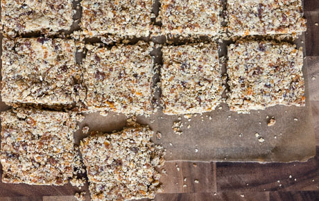 Recipe: <!-- -->Ginger-Apricot Bars <!-- --> | Whole Foods Market