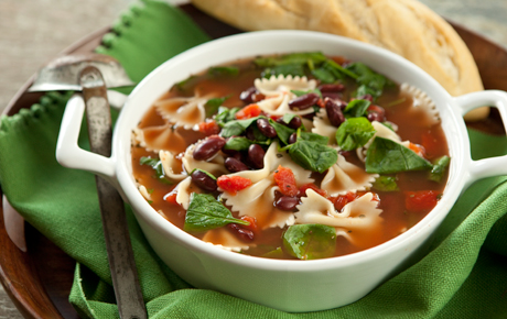 Quick Italian Spinach and Pasta Soup-image