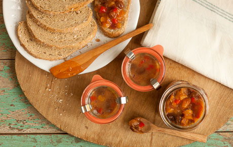Recipe: <!-- -->Spicy Apricot Chutney<!-- --> | Whole Foods Market