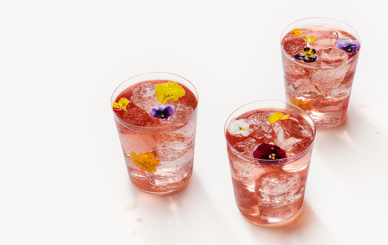Recipe: <!-- -->Elderflower Wine Spritzer<!-- --> | Whole Foods Market