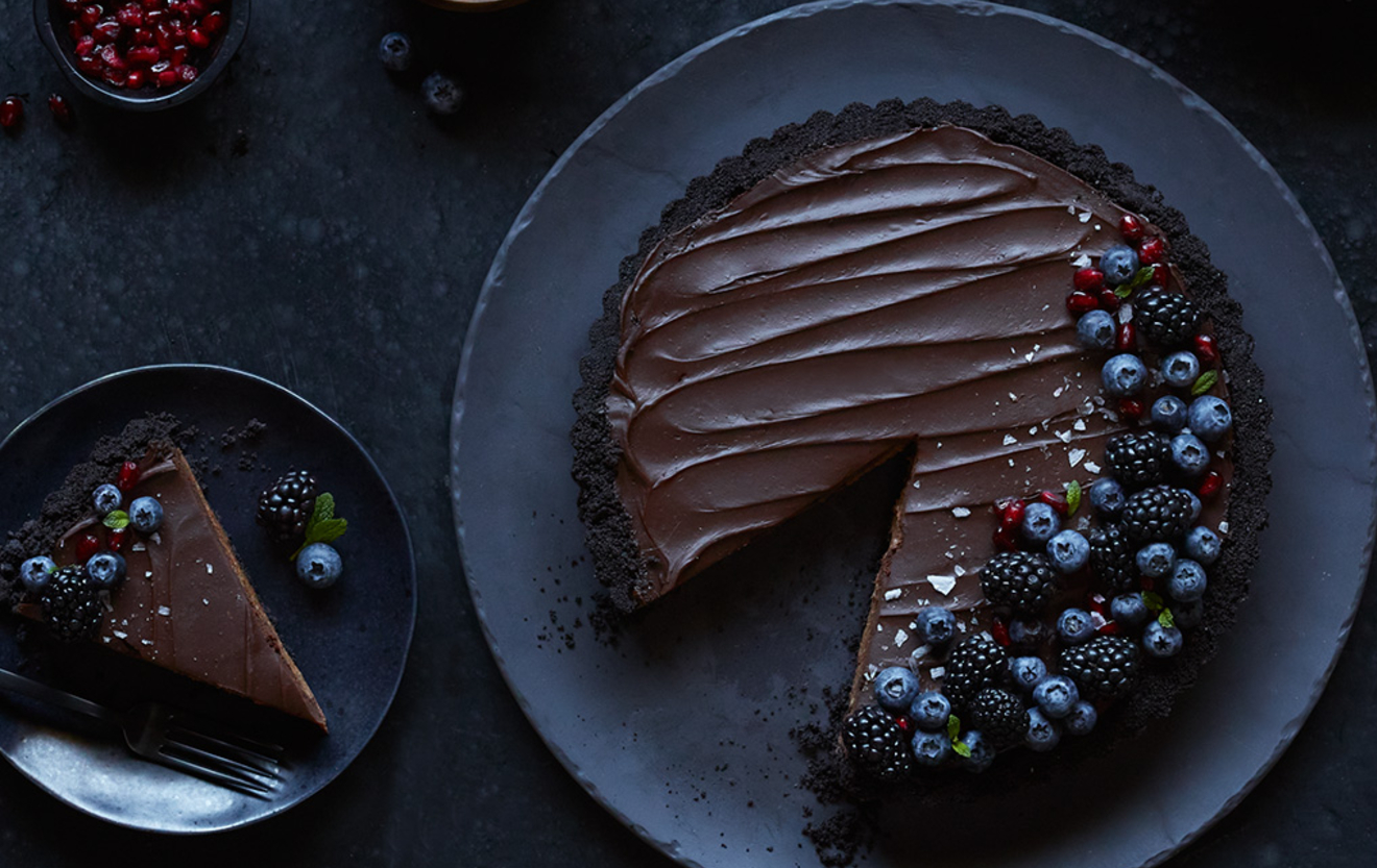 Recipe: <!-- -->Vegan Chocolate Mousse Tart<!-- --> | Whole Foods Market