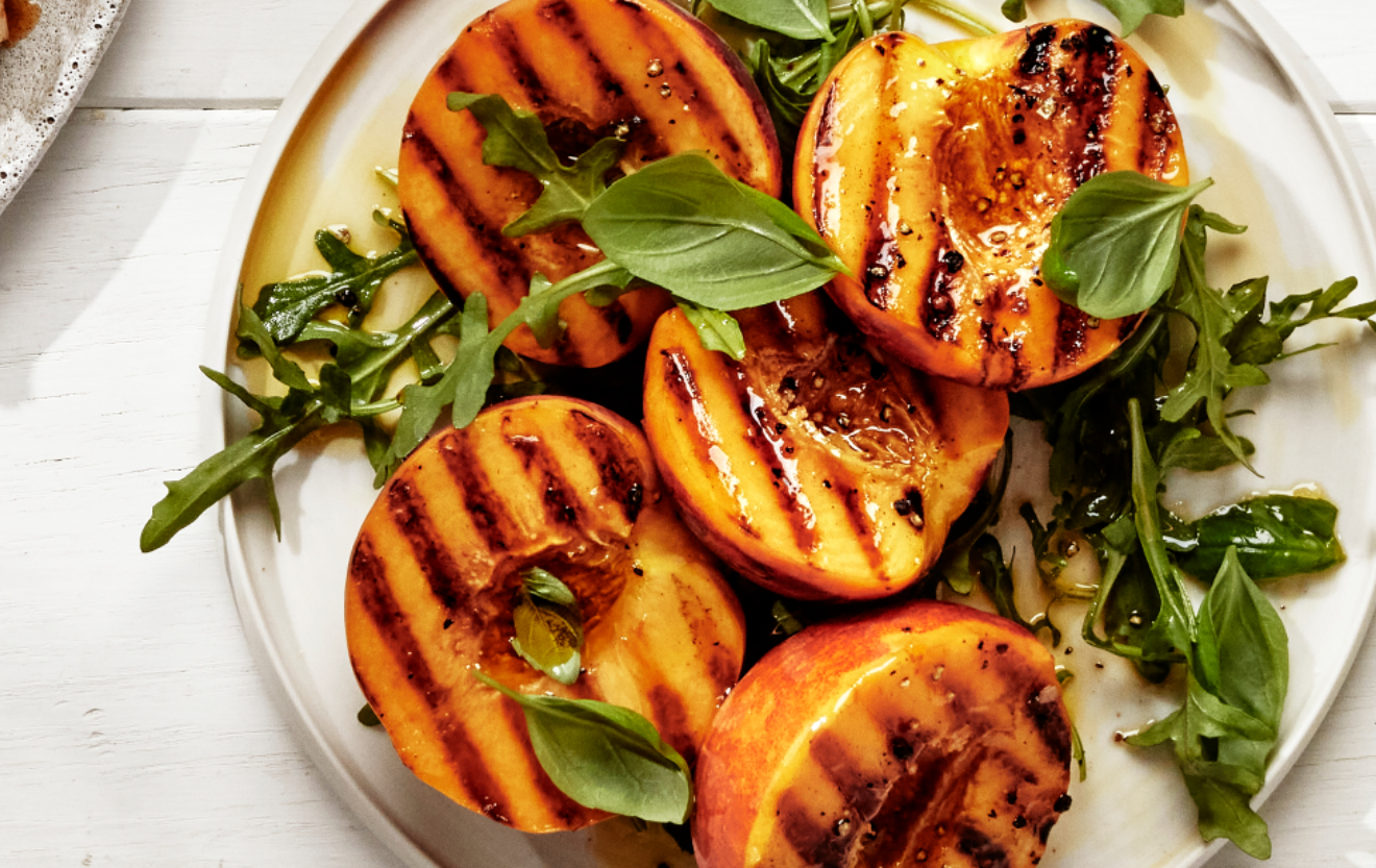 Grilled Peaches with Arugula-image