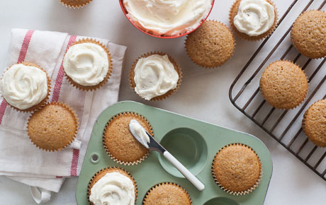 Recipe: <!-- -->Pumpkin-Gingerbread Cupcakes<!-- --> | Whole Foods Market